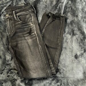 [AEO] NWOT Black Destroyed Jegging